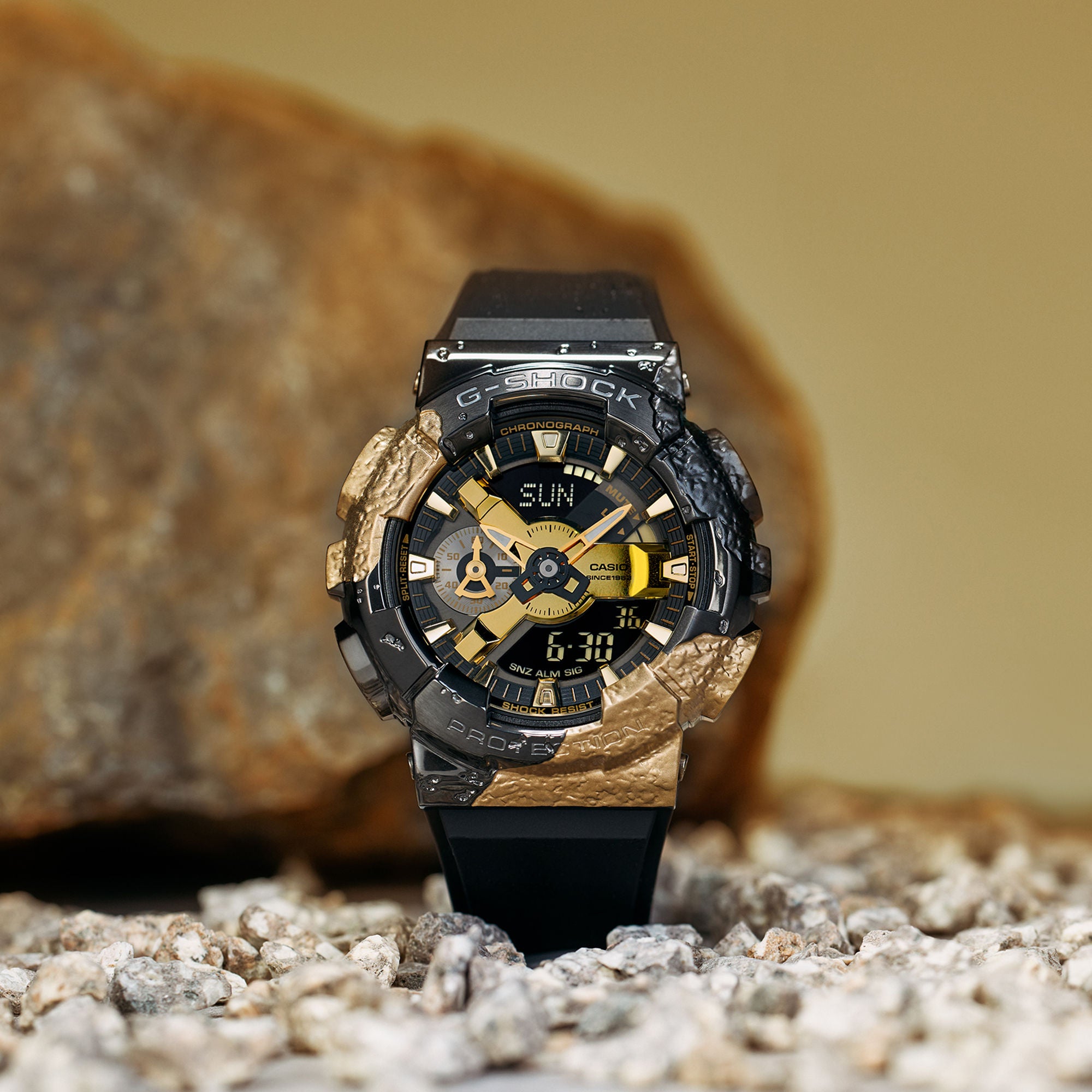 CASIO G-SHOCK GM-114GEM-1A9 Black Analog-Digital Dial Men's Watch